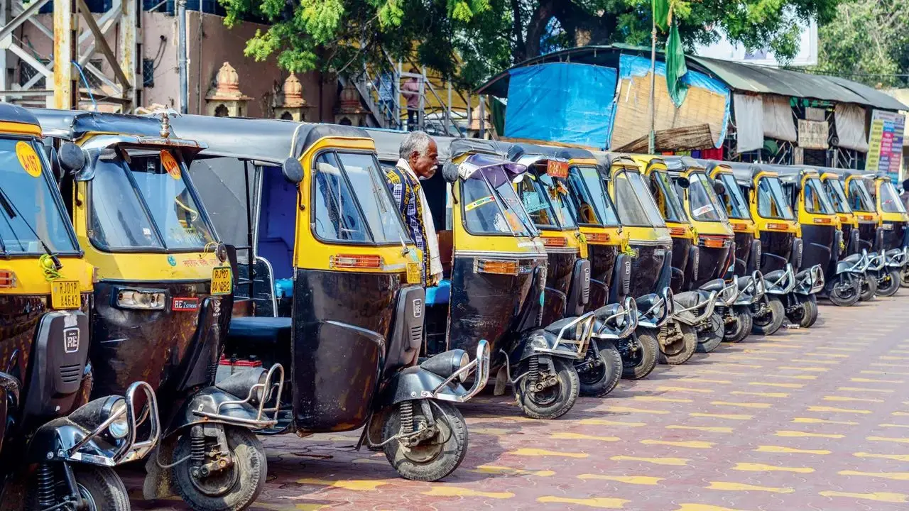 Mumbai: App-based taxi, auto drivers go on day-long strike nationwide